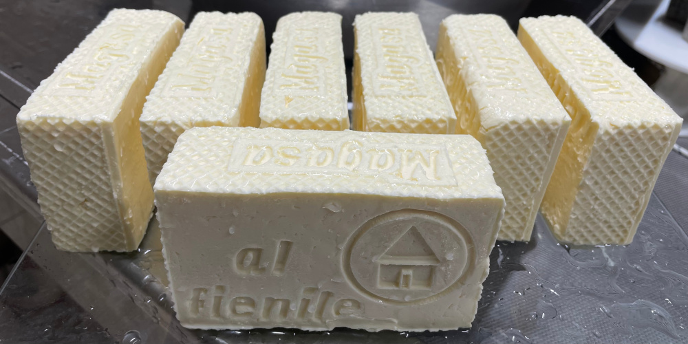 Burro artigianale da panna affiorata naturalmente
