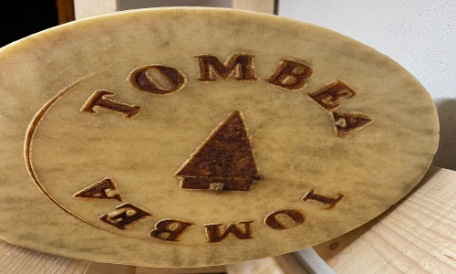 Formaggio Tombea tipico della Val Vestino